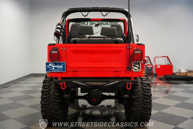 1985 Jeep CJ7 25