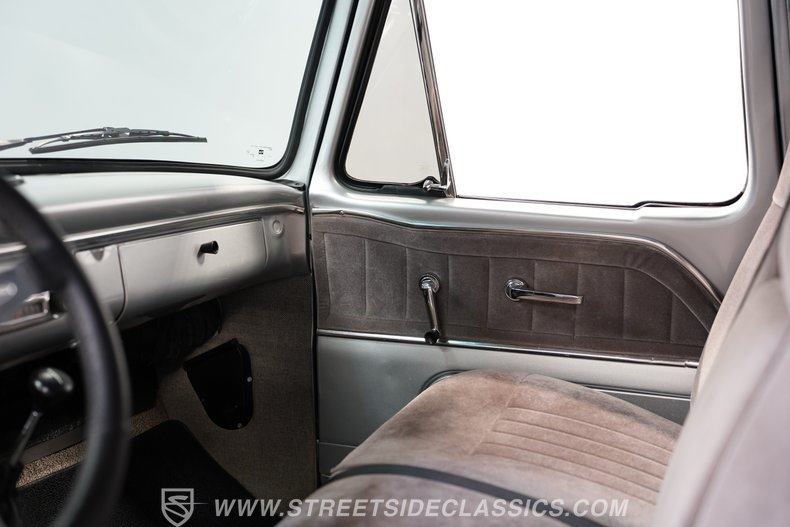 1966 Ford F-100 45