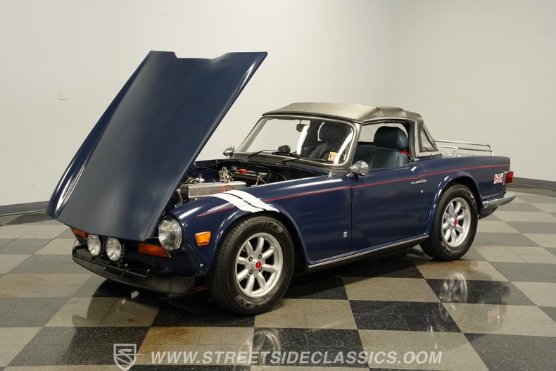 1974 Triumph TR6 32
