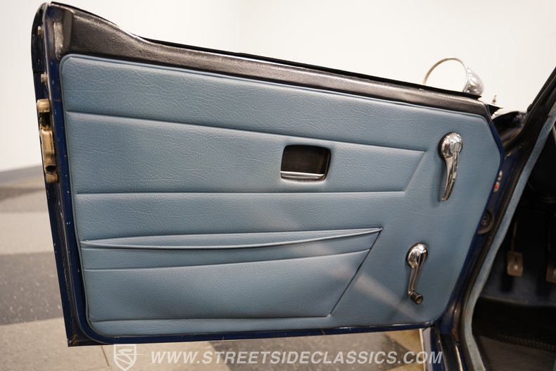 1974 Triumph TR6 38