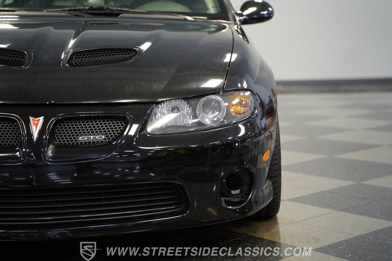 For Sale 2005 Pontiac GTO Stock# 10439-CHA Fullscreen Grid Image 21