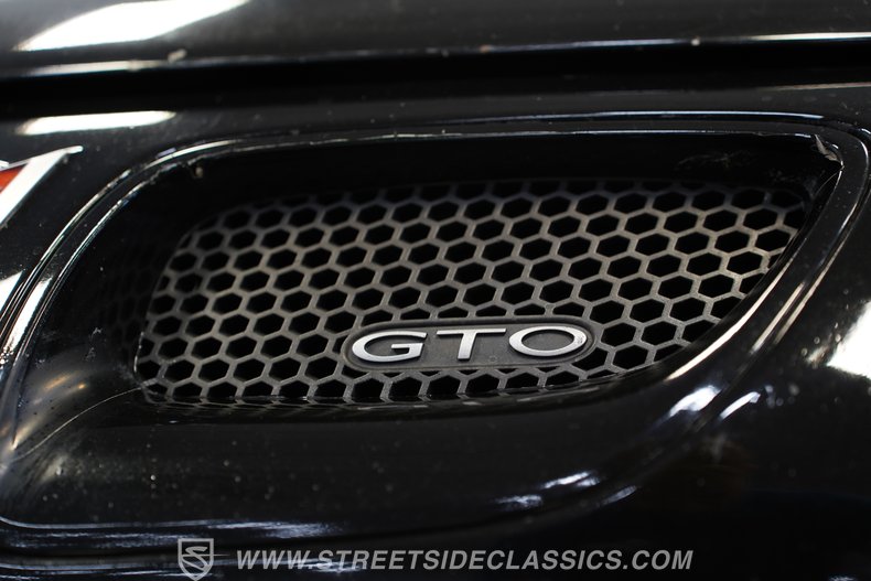 For Sale 2005 Pontiac GTO Stock# 10439-CHA Fullscreen Grid Image 75