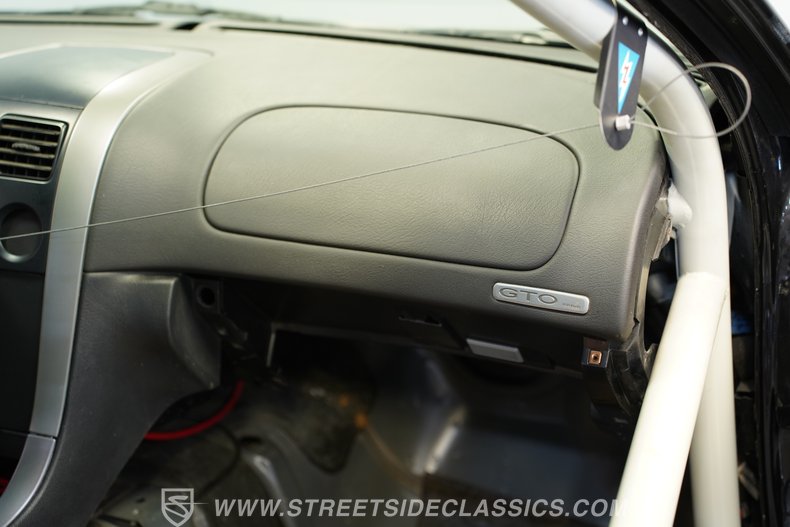 For Sale 2005 Pontiac GTO Stock# 10439-CHA Fullscreen Grid Image 49