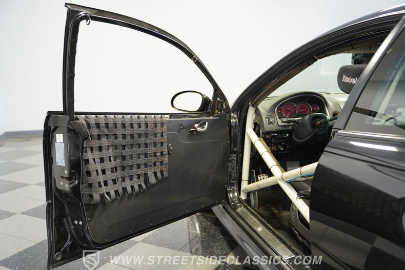 For Sale 2005 Pontiac GTO Stock# 10439-CHA Fullscreen Grid Image 37