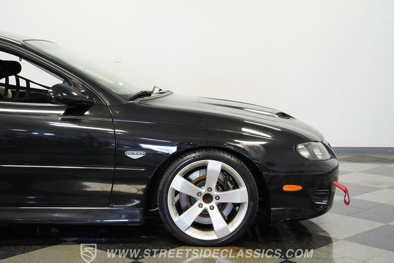 For Sale 2005 Pontiac GTO Stock# 10439-CHA Fullscreen Grid Image 31