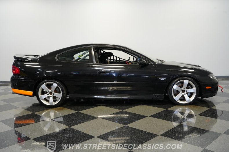 For Sale 2005 Pontiac GTO Stock# 10439-CHA Fullscreen Grid Image 15