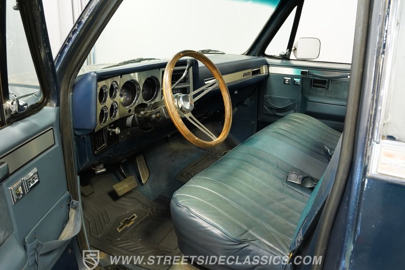 1986 GMC Sierra 4