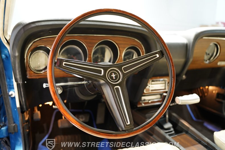 1970 Ford Mustang 40