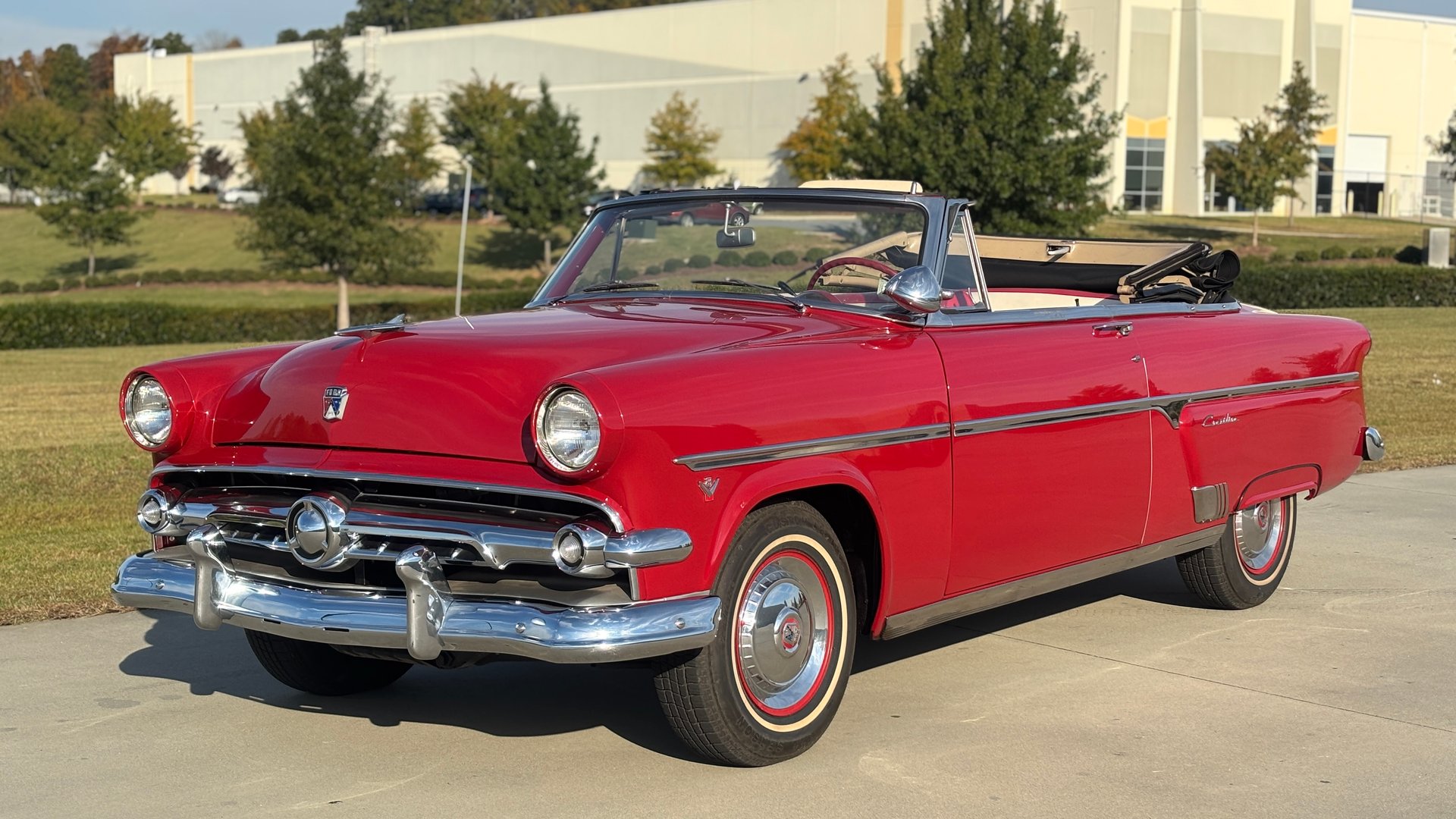 1954 Ford Crestline | Classic Cars for Sale - Streetside Classics