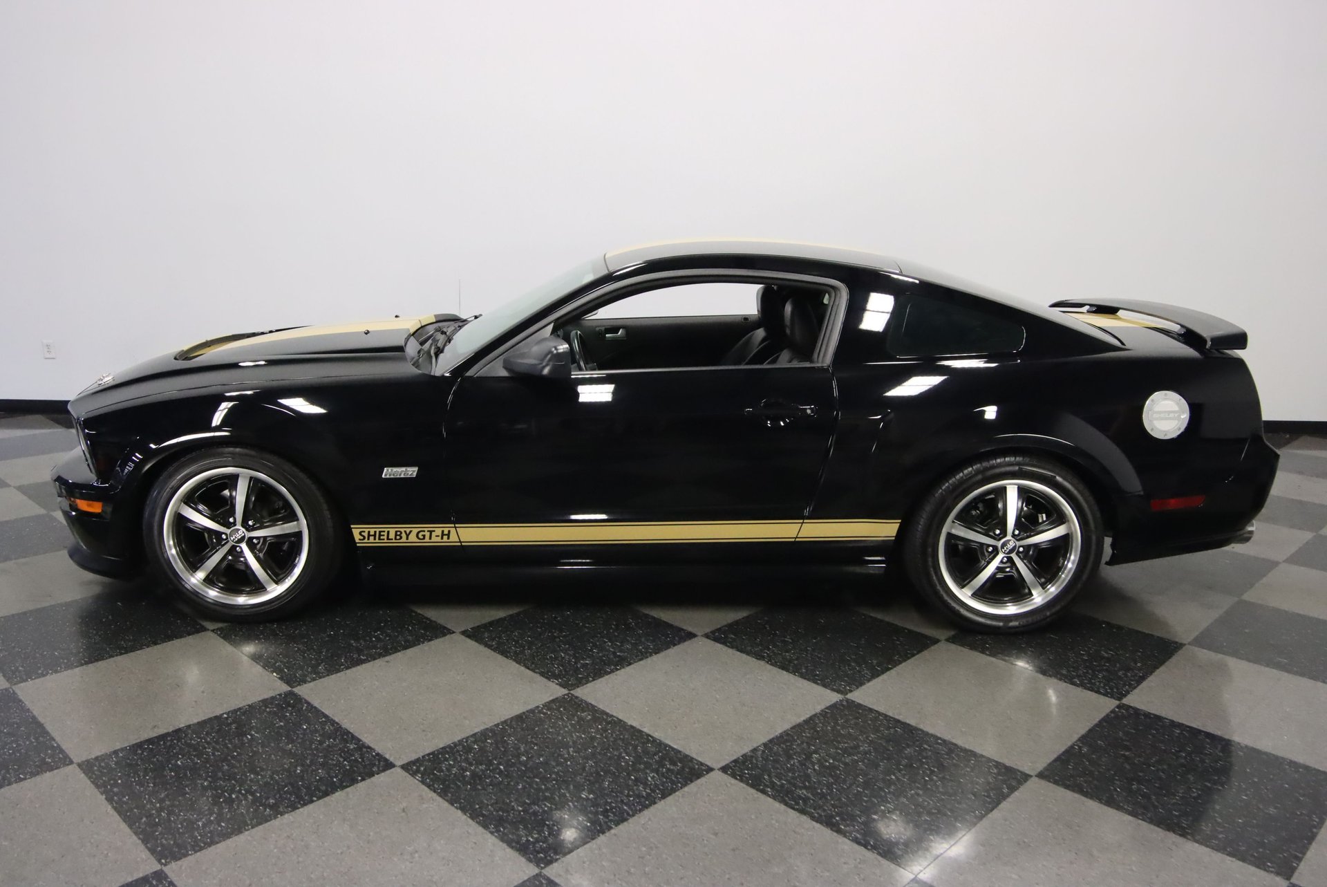 2006 ford mustang shelby gt h