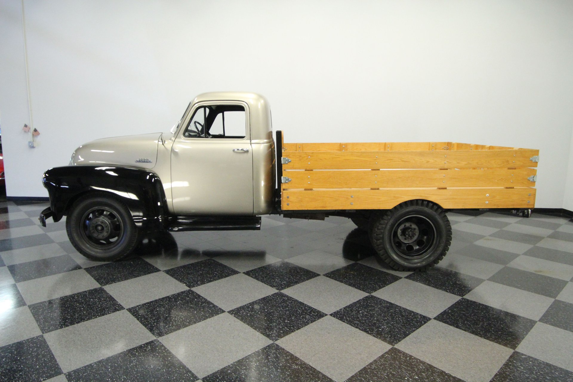 1953 chevrolet 3800 stake bed dually