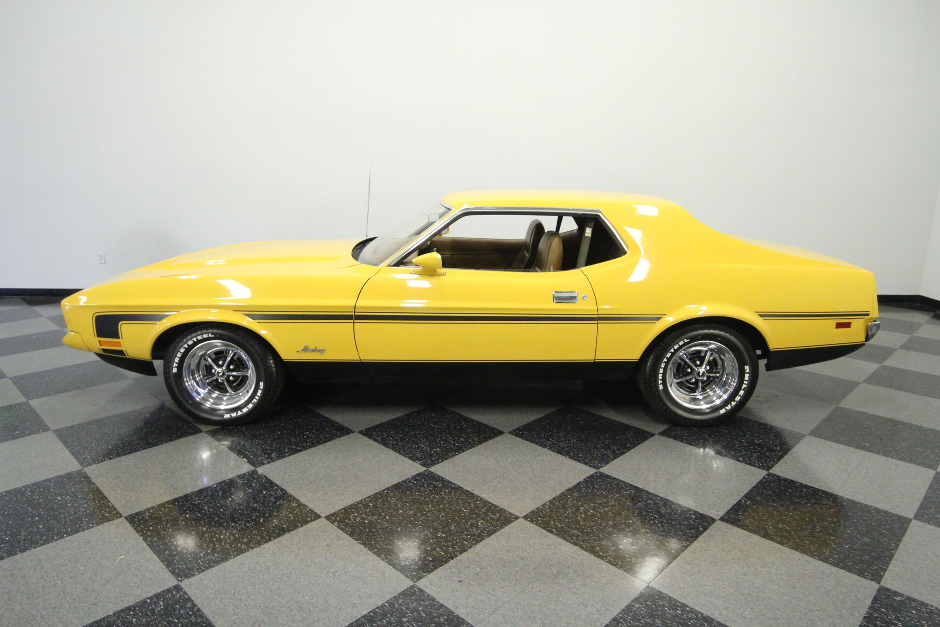 1971 ford mustang spring special
