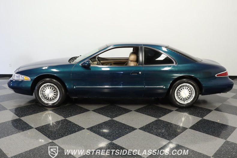 1997 Lincoln Mark VIII 2