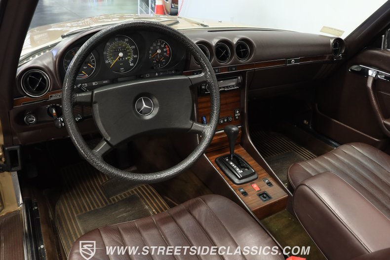 1983 Mercedes-Benz 380SL 35