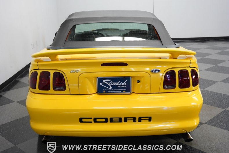 1998 Ford Mustang 8