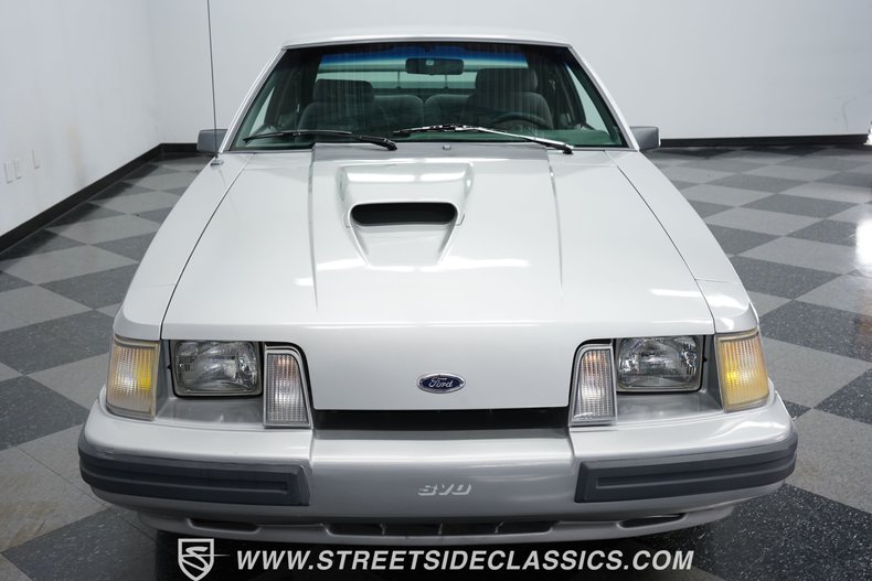 1985 Ford Mustang 15