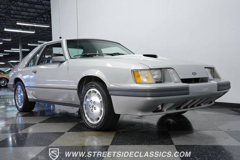 1985 Ford Mustang 29