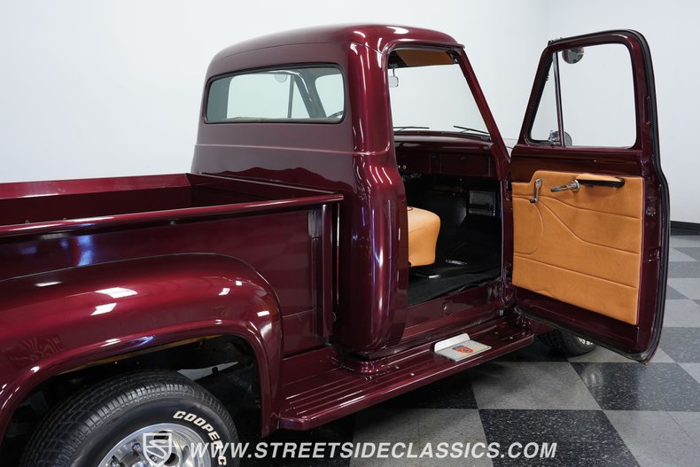1954 Ford F-100 46
