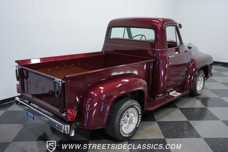 1954 Ford F-100 24
