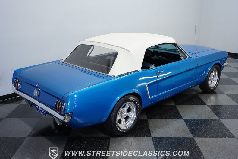1965 Ford Mustang 24