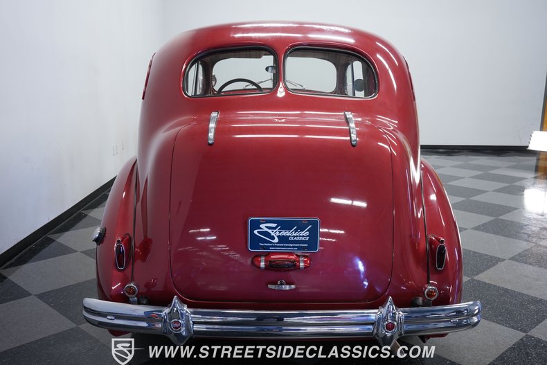 1938 Packard 120 8