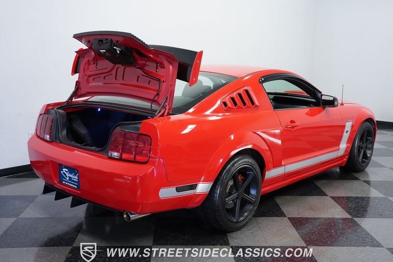2006 Ford Mustang 49