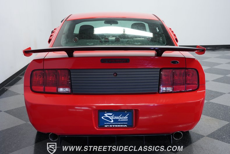 2006 Ford Mustang 8