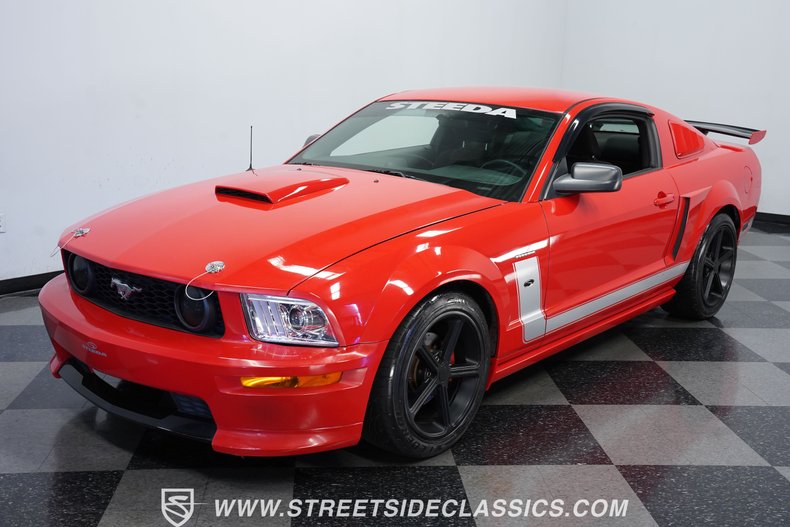 2006 Ford Mustang 17