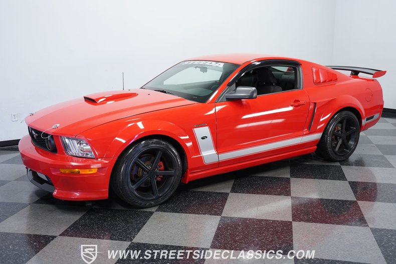 2006 Ford Mustang 5