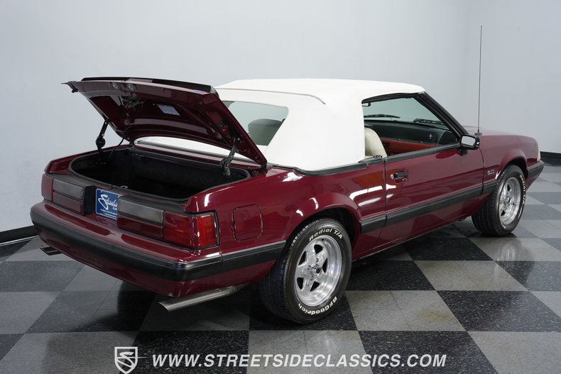 1989 Ford Mustang Convertible 49