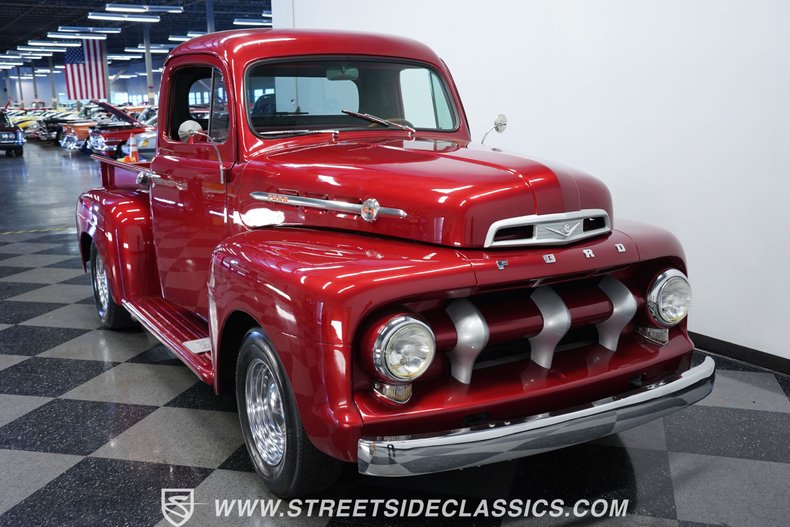 1952 Ford F-1 14