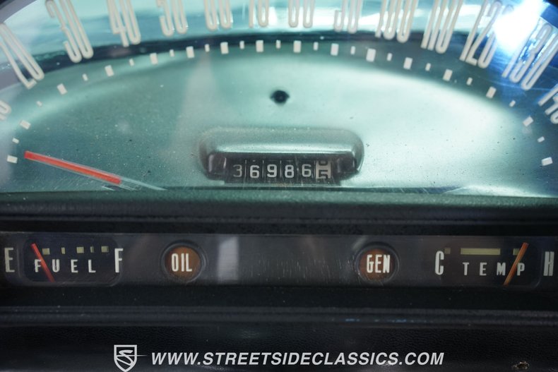 1956 Ford Thunderbird 37