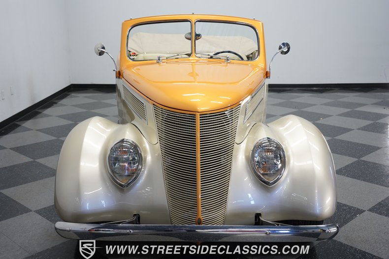 1937 Ford Cabriolet 15