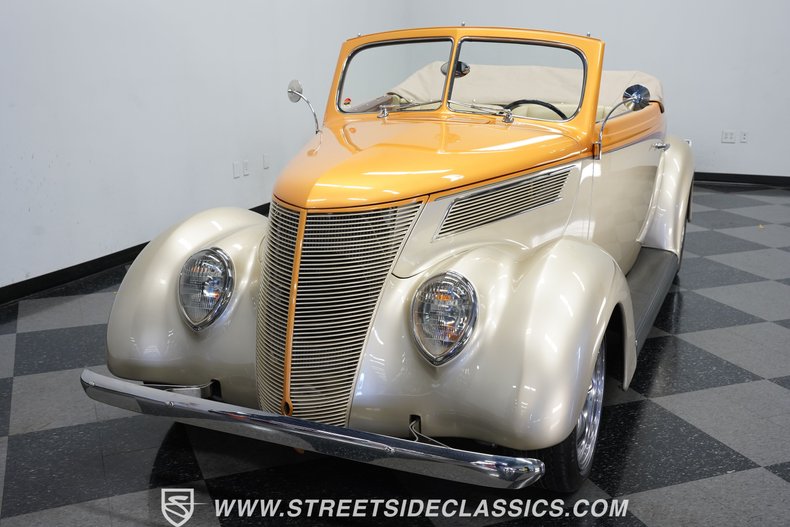 1937 Ford Cabriolet 16