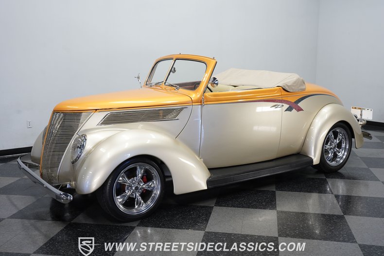 1937 Ford Cabriolet 5
