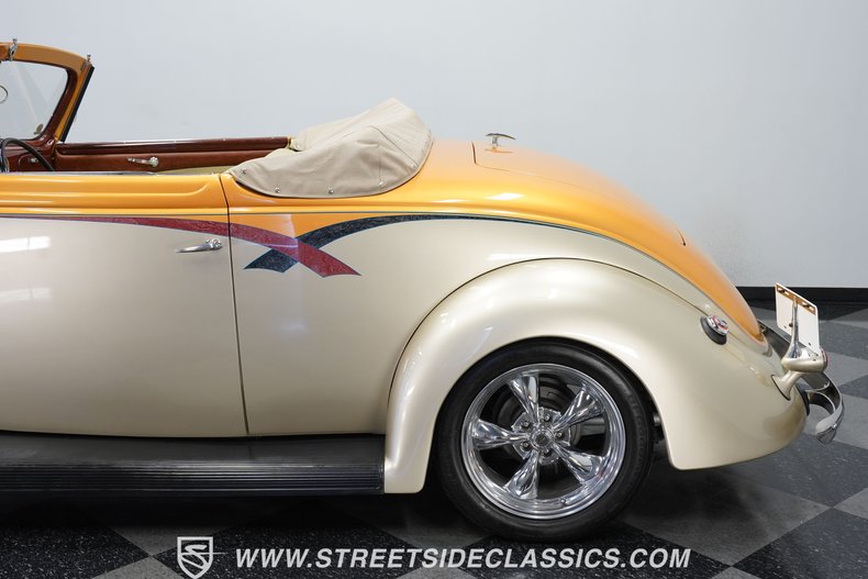 1937 Ford Cabriolet 22