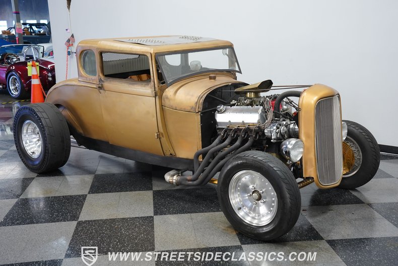 1928 Ford 5-Window 13