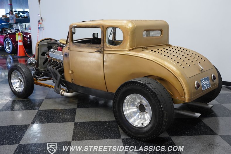 1928 Ford 5-Window 6