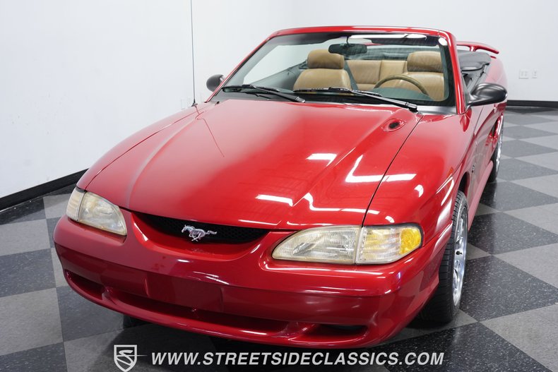 1996 Ford Mustang GT Convertible 16