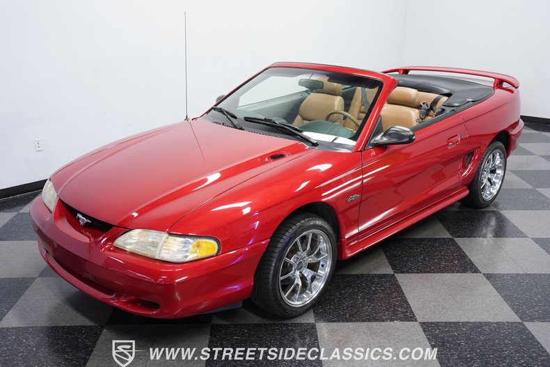 1996 Ford Mustang 18