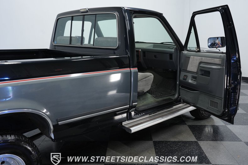 1991 Ford F-150 46