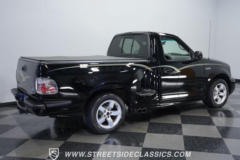 2001 Ford F-150 11