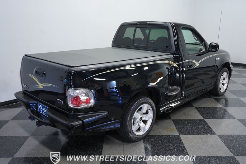 2001 Ford F-150 24
