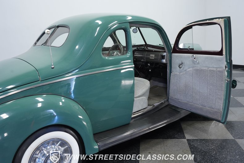 1940 Ford Deluxe 46