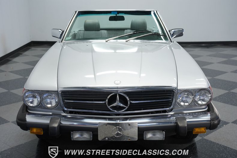 1984 Mercedes-Benz 380SL  15