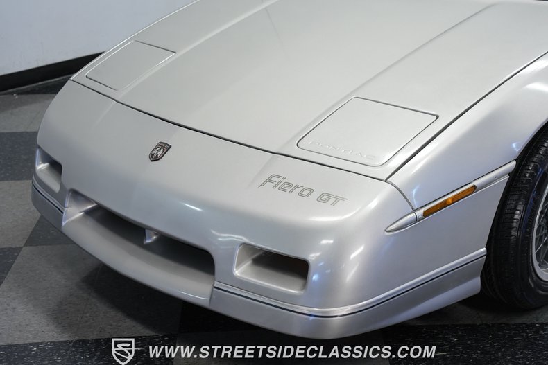 1987 Pontiac Fiero GT 19