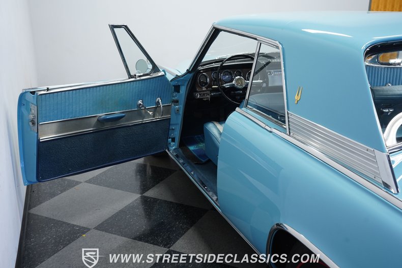 1962 Studebaker Hawk Gran Turismo 33