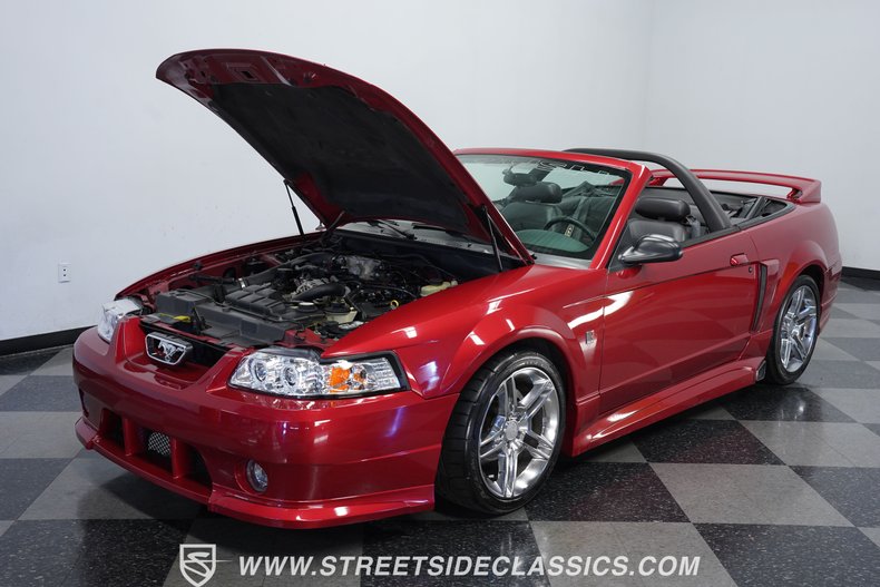 2003 Ford Mustang 30