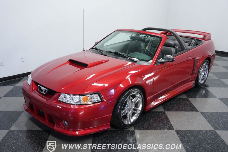 2003 Ford Mustang 18