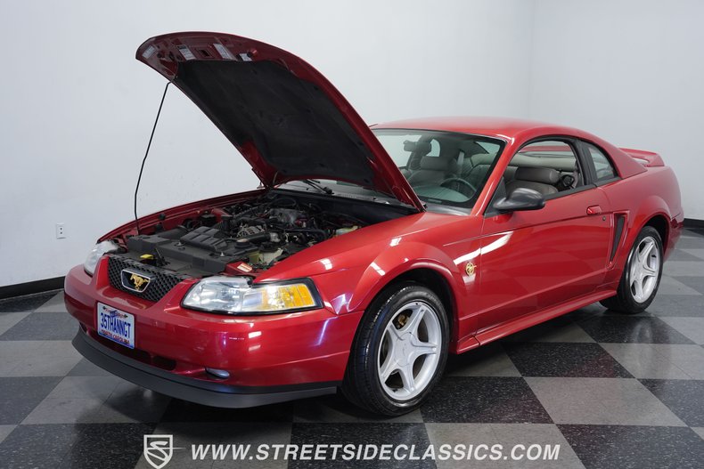 1999 Ford Mustang GT 30